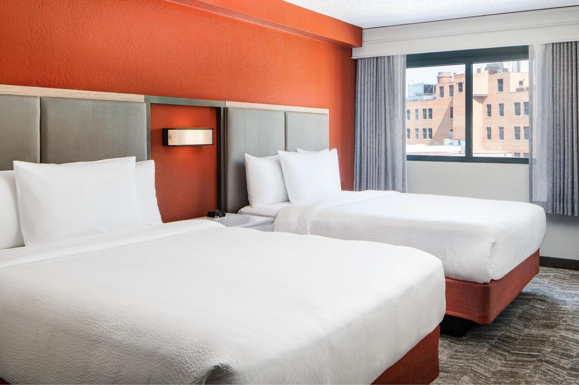Springhill Suites By Marriott Dallas Downtown / West End Экстерьер фото