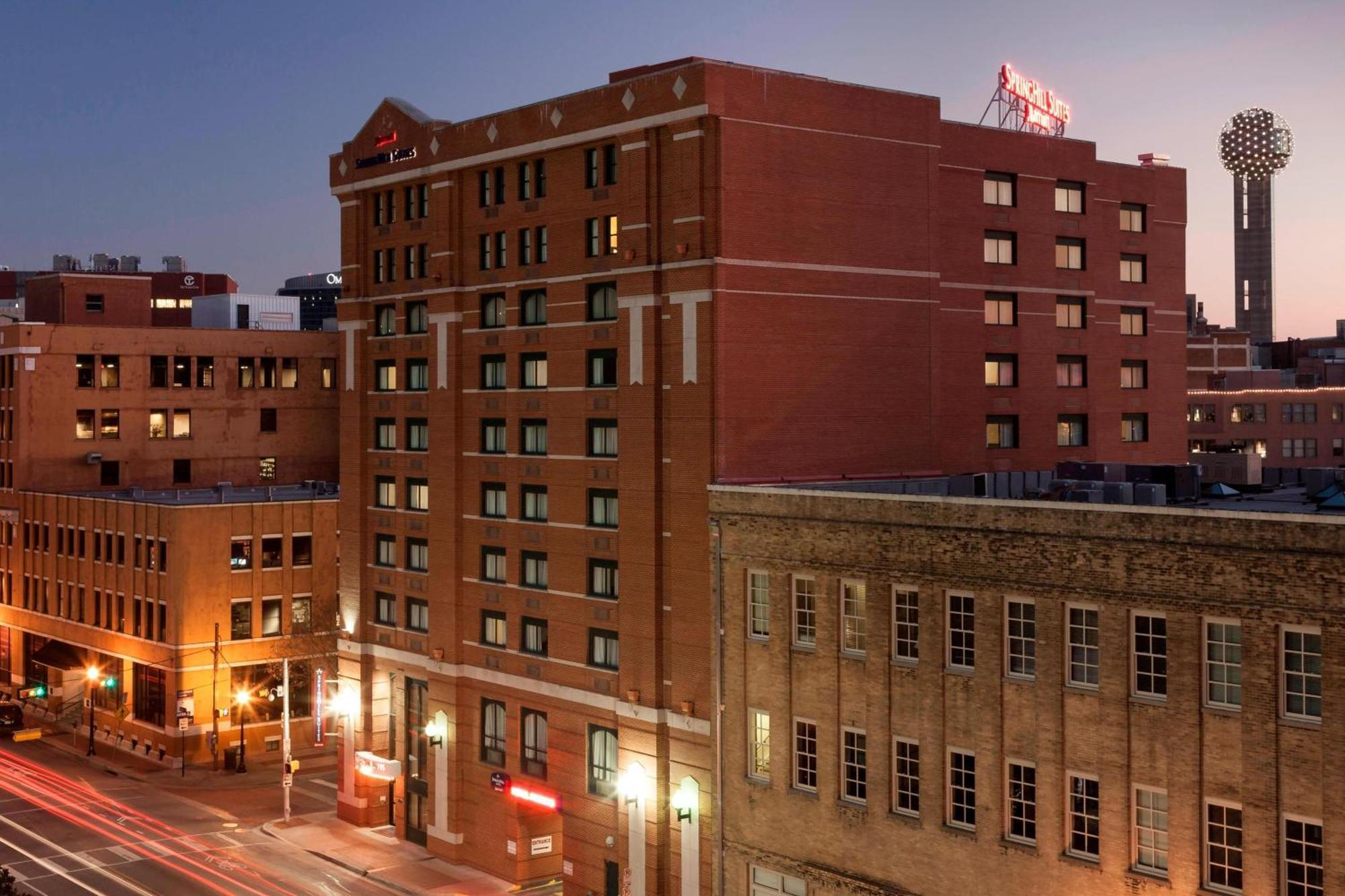 Springhill Suites By Marriott Dallas Downtown / West End Экстерьер фото